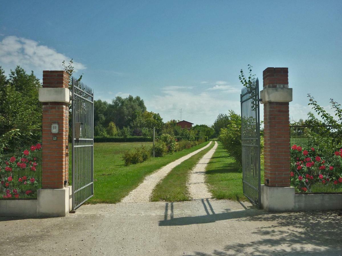 Bed and Breakfast La Fonte Фонтанафредда Экстерьер фото